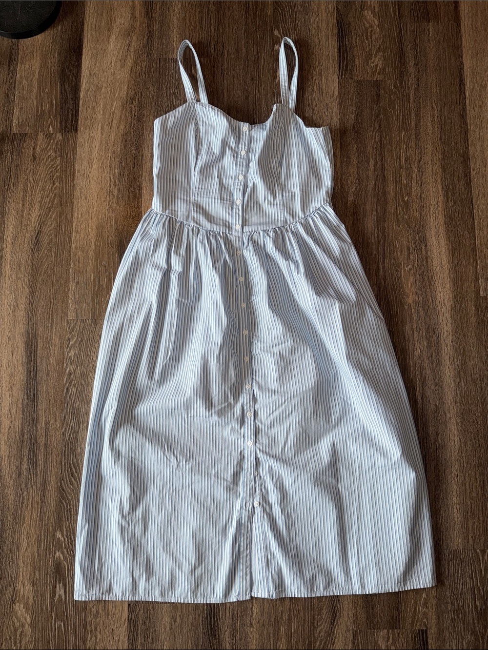 Levi's Light Blue and White Striped Button Up Dress with Pockets! - Picture 3 of 6